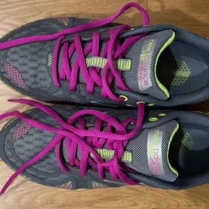 New Balance Women's Gray and Purple Athletic Shoes